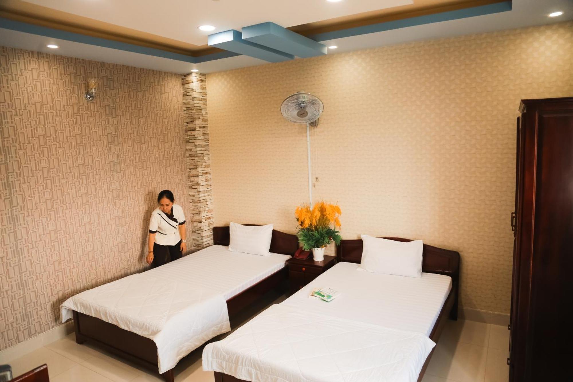 Mk Two Hotel My Tho Bagian luar foto